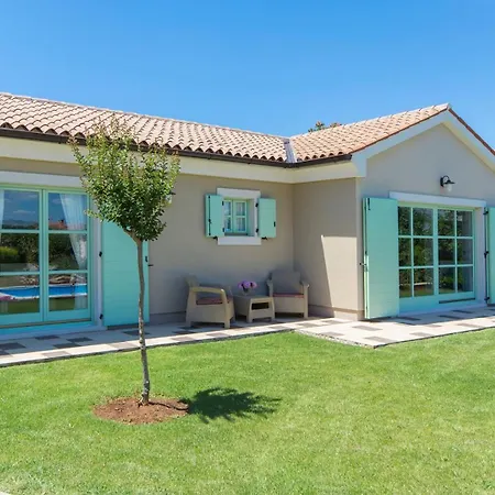 Judita Villa